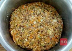 Illustration of how to make mushroom bun stuffing 10