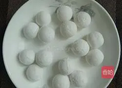 Illustration of how to make arrowroot rice dumplings 2