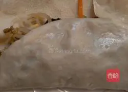 Illustration of how to make burritos 10