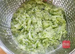 Zucchini and egg dumplings Illustration of how to do it 8