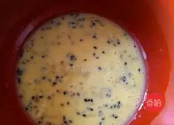 Fancy Egg Fried Rice Recipe Illustration 2