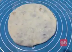 Illustration of how to make prunes and sesame cakes 13