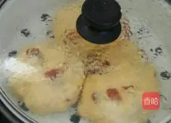 Illustration of how to make corn yellow noodles and jujube steamed buns 7