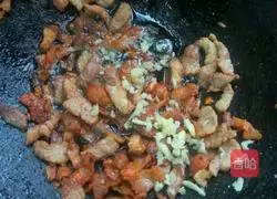 Illustration of how to make noodles with meat 8