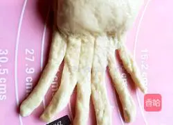 Illustration of how to make milky and cute octopus steamed buns 8