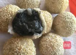 Illustration of how to make fried sesame dumplings 20