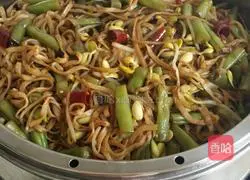 Vegetarian Steamed Noodles Illustration 11