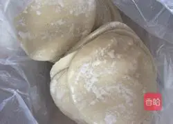 Illustration of how to make bamboo shoots, fungus and pork dumplings 6