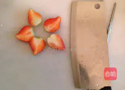 Illustration of how to make sweet and sour fruit dumplings 1