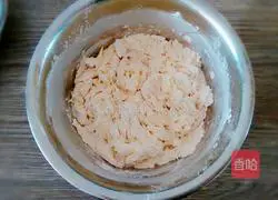 Illustration of how to make carrot stuffed buns 4