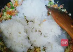 Assorted Shrimp Fried Rice Recipe Illustration 6