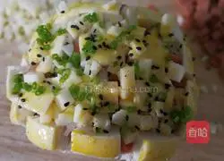 Illustration of how to make crispy steamed buns with cheese and ham 8