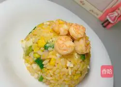 Illustration of how to make egg fried rice 5 