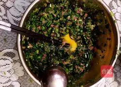 Illustration of how to make dumpling skin pie 2