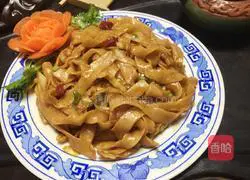 Illustration of how to make cabbage fried noodles 18