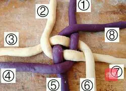 Illustration of how to make two-color hydrangea steamed buns 16