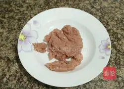 Illustration of how to make garlic salted egg patties 2