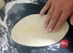 Illustration of how to make sesame cakes 4