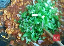 Illustration of the family version of mixed noodles 3