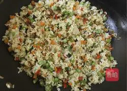 Miscellaneous Illustration of how to make vegetable fried rice 8
