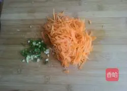 Illustration of how to make dumpling skin version of sesame cakes 1