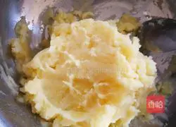 Mashed Potato Pancake Recipe Illustration 3