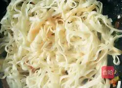 Illustration of home-style fried noodles 9