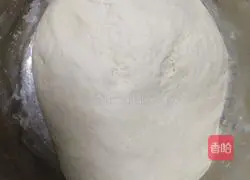 Illustration of how to make wine grains and red dates steamed buns 5