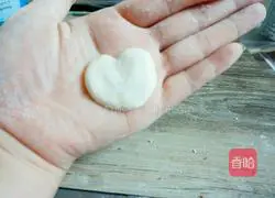 Illustration of making Monkey Sai Lei Tangyuan 9