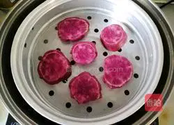 Purple Sweet Potato Flower Steamed Buns Recipe Illustration 1