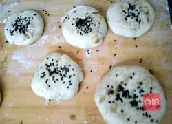 Illustration of how to make fried pancakes 14