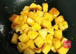 Illustration of how to make cumin-fried steamed buns 13