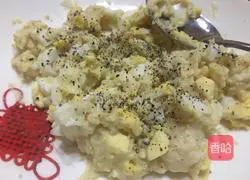 Green Egg and Ham Sandwich Recipe Illustration 4