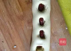 Illustration of how to make millet noodle steamed buns 6