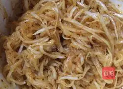 Illustration of how to make carrot cake 7