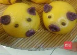 Illustration of how to make piggy steamed buns 4