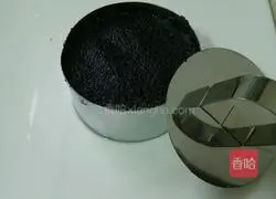 Illustration of how to make briquette fried rice 7