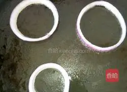 Onion Ring Egg Pancake Recipe Illustration 6