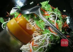 Soy sauce vegetarian fried noodles recipe 5