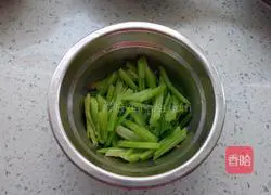 Illustration of how to make stir-fried noodles with mixed vegetables 4