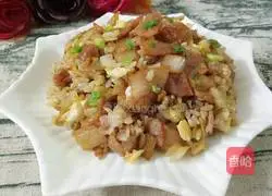 Eggs and bacon Illustration of how to make fried rice 1