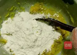 Baked Cheese Hash Brown Recipe Illustration 3