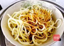 Illustration of how to make steamed noodles 4