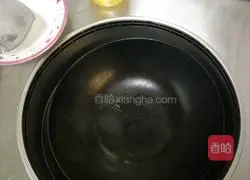 Illustration of how to make chive egg pancake 5