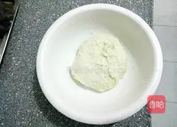 Illustration of making five-spice yeast sesame cake 2