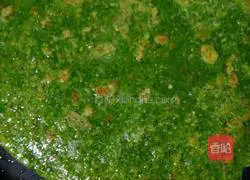 Spinach and Meat Floss Pancakes Recipe Illustration 7