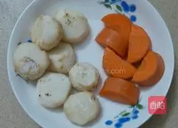 Illustration of how to make cabbage wonton soup 1