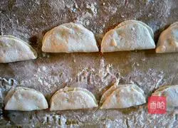 Illustration of how to make lotus leaf cake with meat~~9