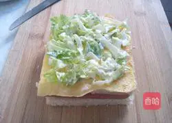 Illustration of how to make ham and cheese sandwich 6