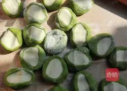 Illustration of how to make vegetable sauce dumplings 5